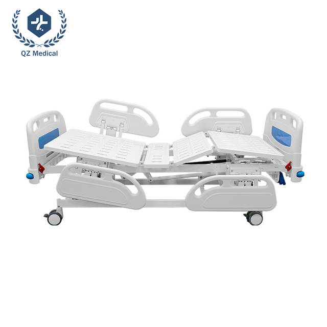 Professionelles manuelles Krankenhausbett mit drei Kurbeln, 200 kg Tragf&auml;higkeit, ABS-Bettbretter, PP-Gel&auml;nder, Rollen in medizinischer Qualit&auml;t